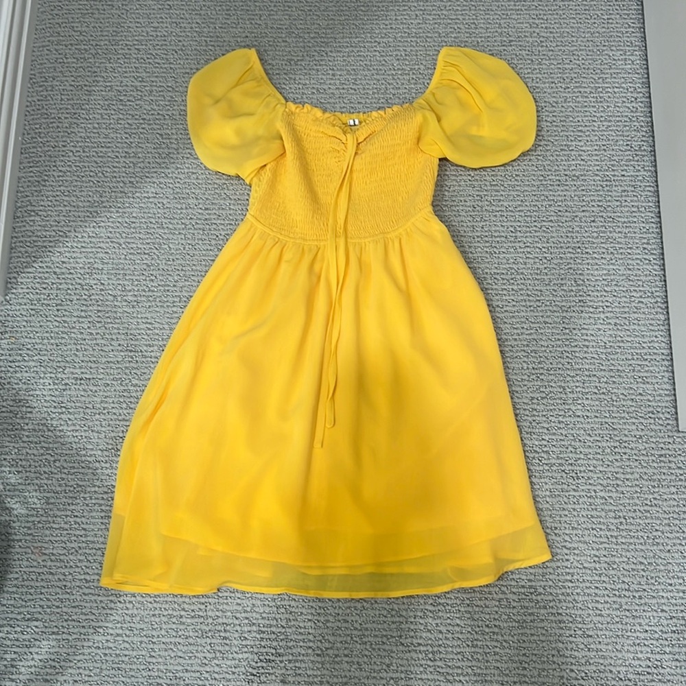 Yellow dress